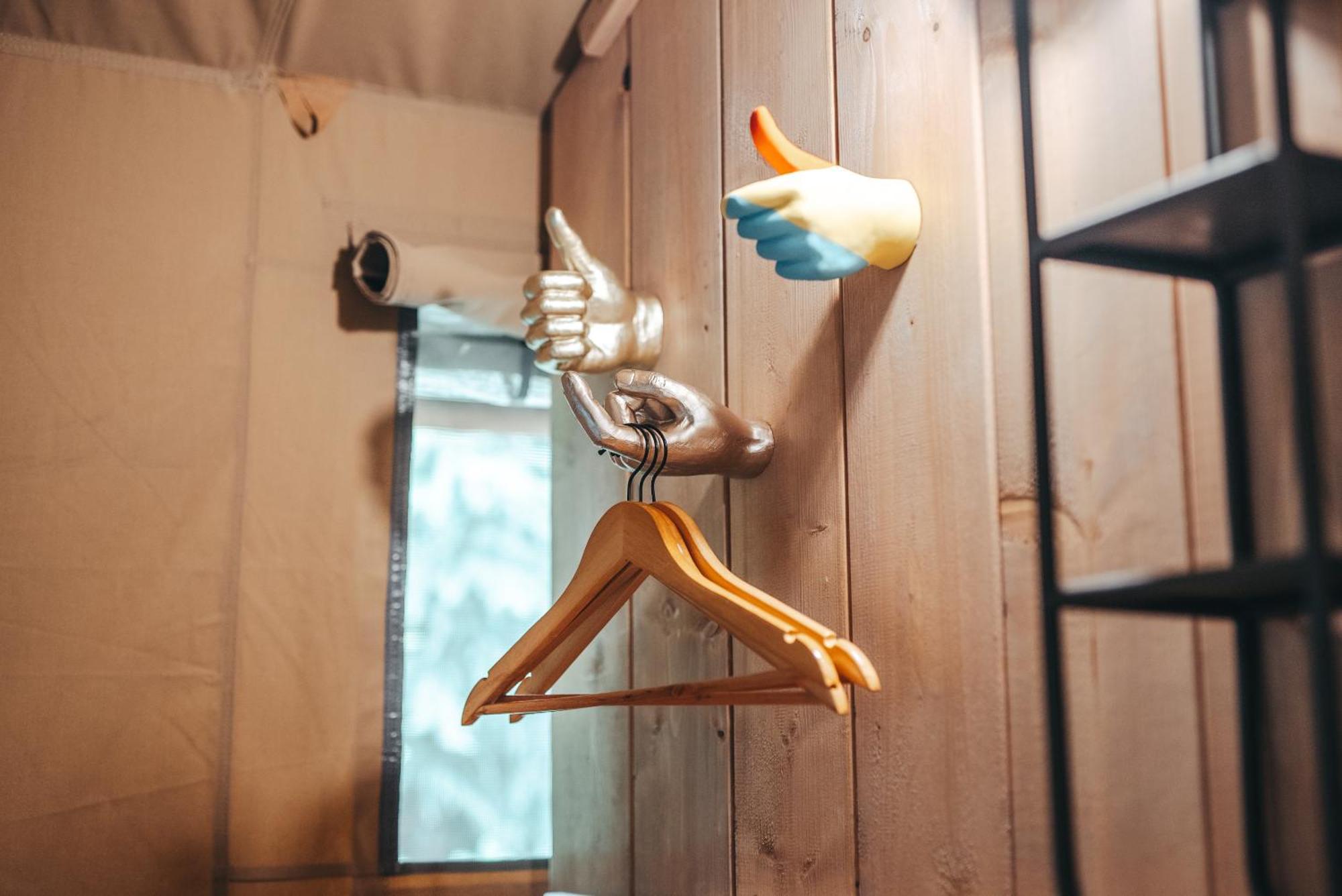 Cosy Forest Lodge Penrhos  Esterno foto